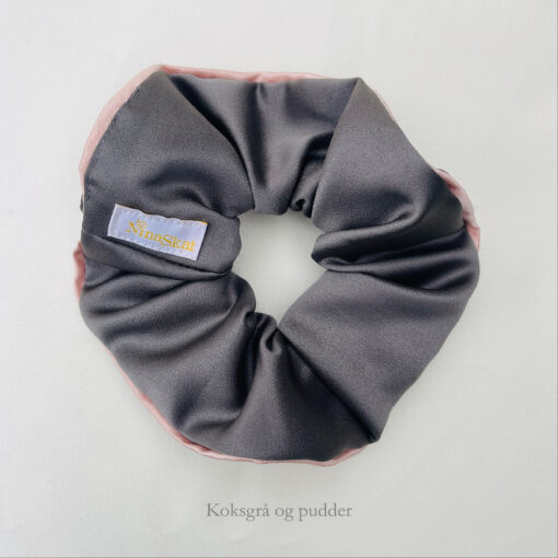 Koksgrå og pudder -Scrunchie