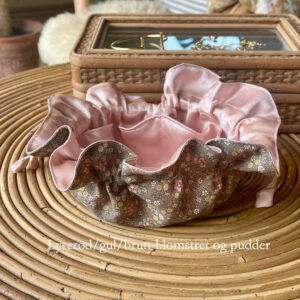 Smykkepose med 8 små rum