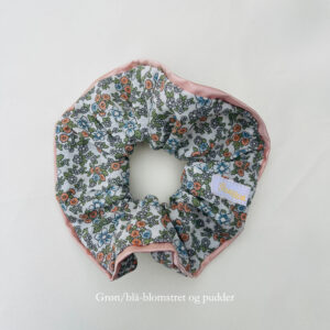 Grøn/blå-blomstret og pudder, Scrunchie