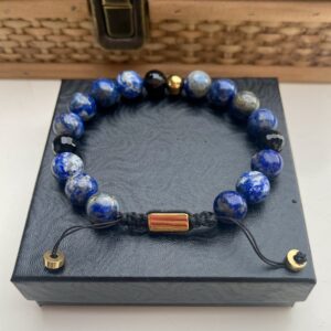 Armbånd med stenperler, Atlas