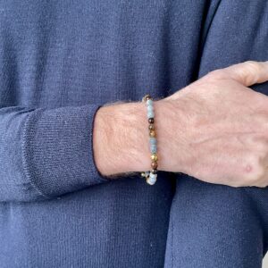 Armbånd med stenperler, Castor