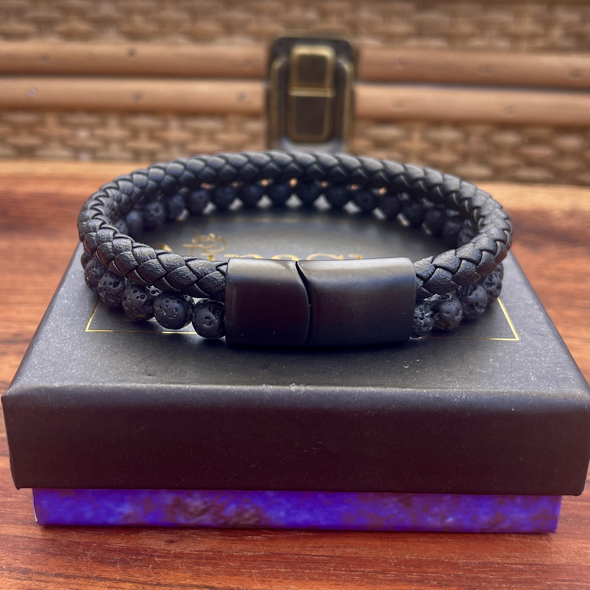 Armbånd med lavaperler, Panther