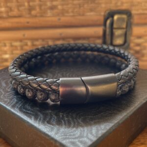 Armbånd med lavaperler, Panther