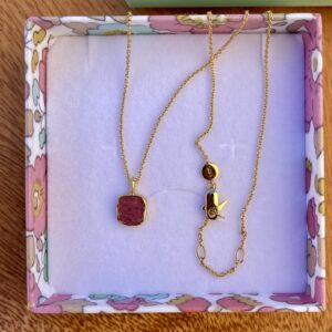 Halskæde, Rhodochrosit -rød