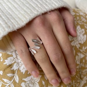 Ring, Leaf Elegance