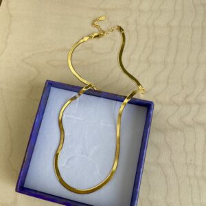 Snake halskæde i tykt 18K forgyldt sterlingsølv og rhodineret sterlingsølv.