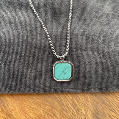 Halskæde - turkis - stålhalskæde med vedhæng