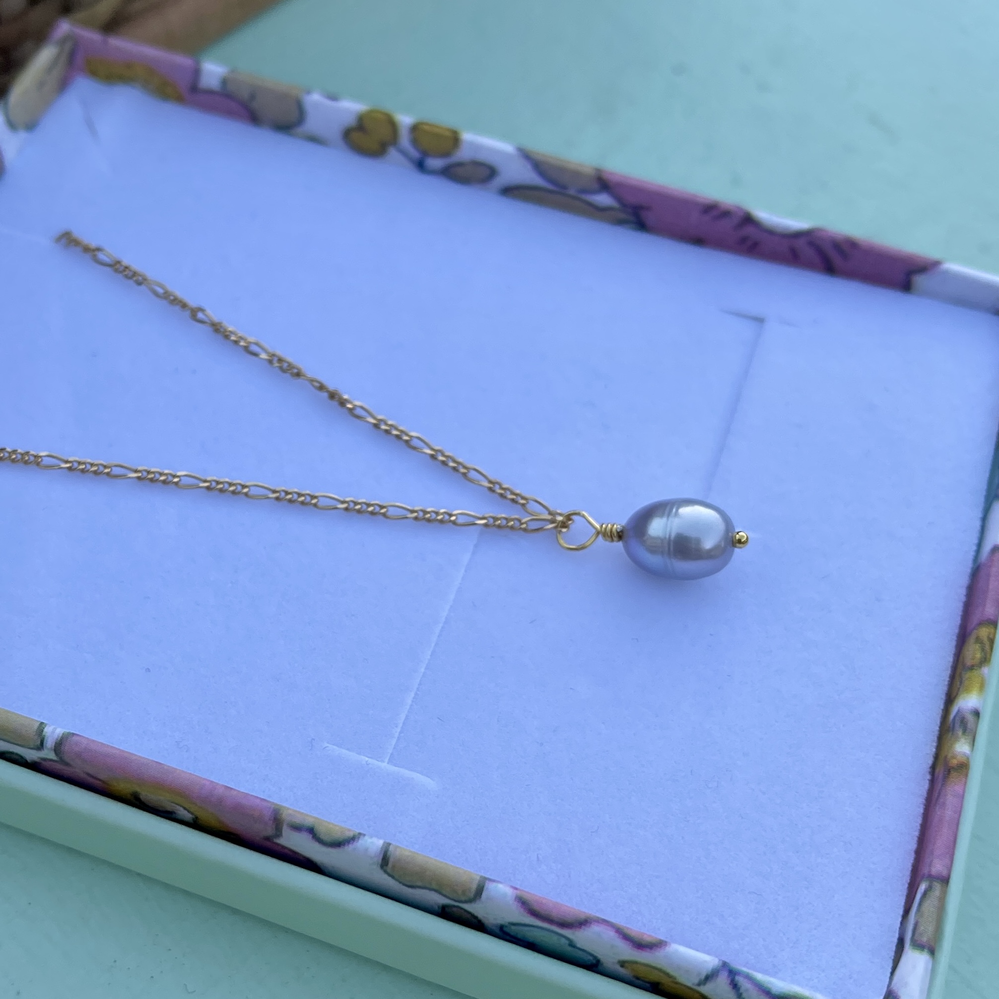 Halskæde, Mini Morning glory grey