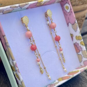 Coral Glow Earring inkl. lås med kæde ✨ The Beginning – anniversary collection