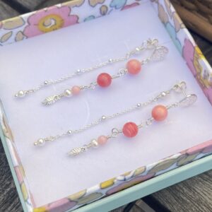 Coral Glow Earring inkl. lås med kæde ✨ The Beginning – anniversary collection