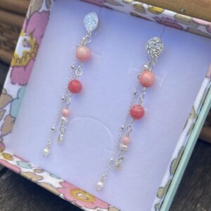 Coral Glow Earring inkl. lås med kæde ✨ The Beginning – anniversary collection