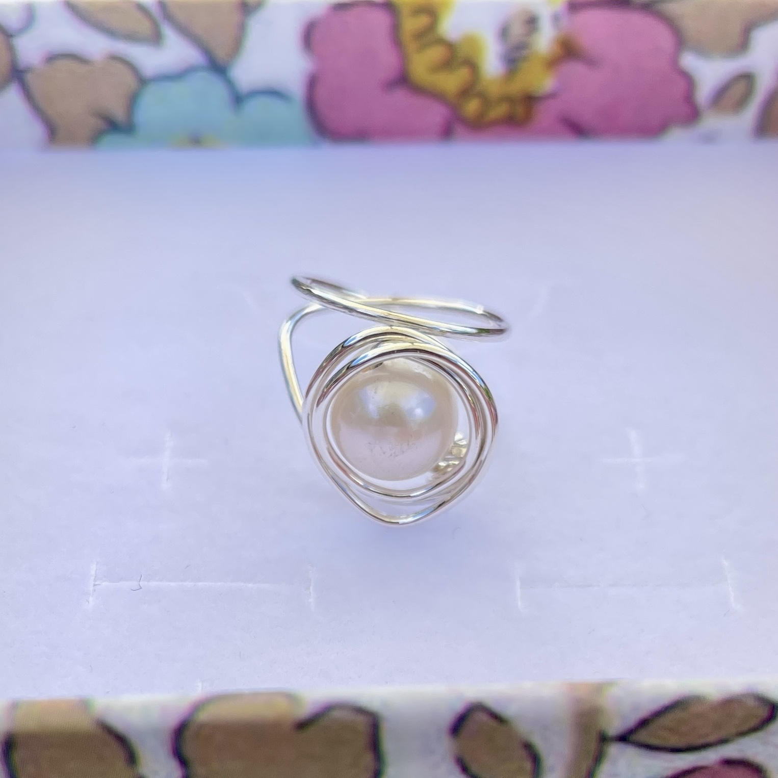 AURA ring – Pearl